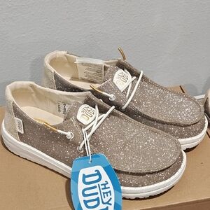 Hey Dude Girls Wendy Youth Metallic Sparkle Gold Slip On Shoes